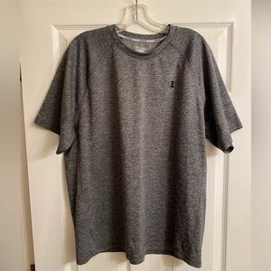 Champion Men’s Short Sleeve Shirt. Size XL Color gray
